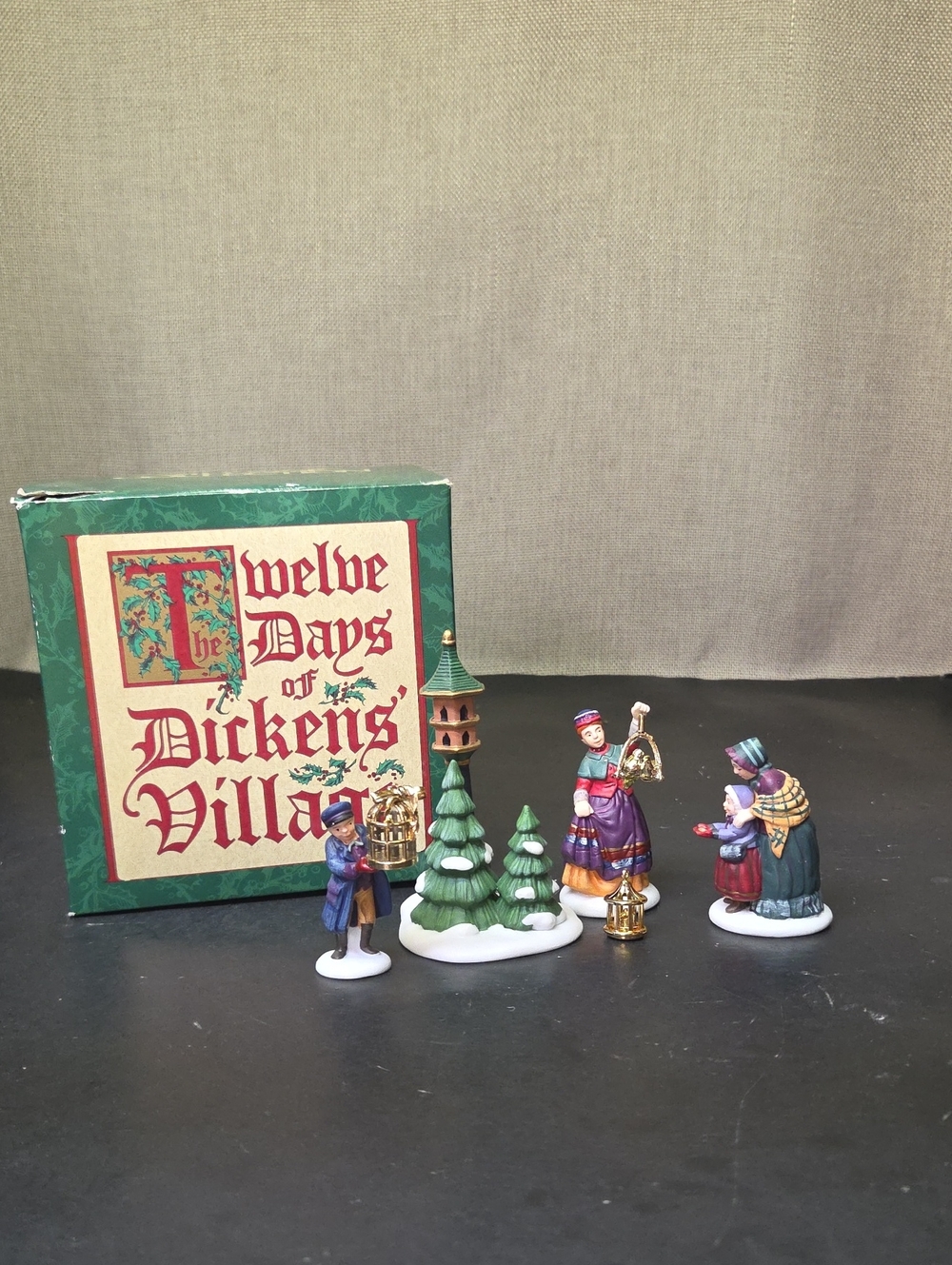 Dept 56 Heritage Village Twelve Days of Christmas Two Turtle Doves